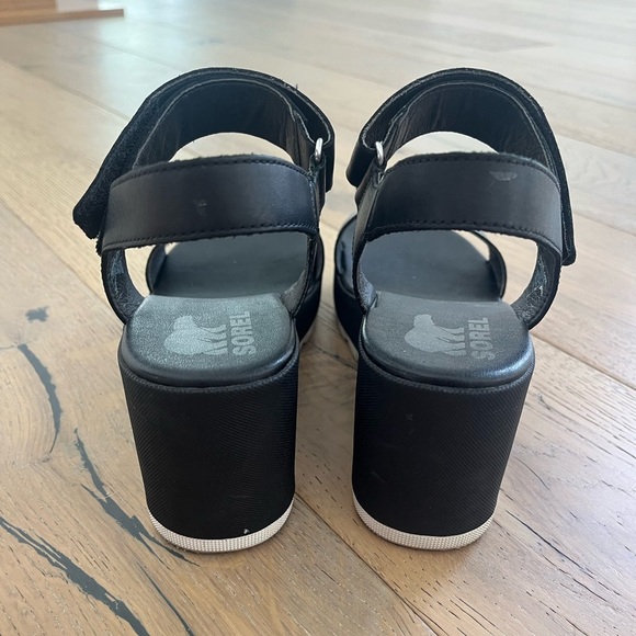 Sorel Cameron Wedge Sandal Velcro Black Women 8.5 Casual Chunky Minimal - Picture 6 of 9